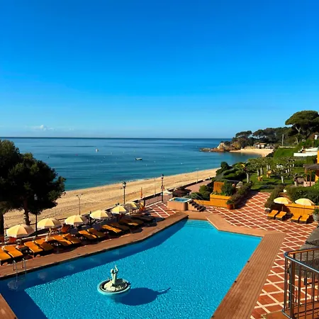 Otel Rigat Park & - Adults Recommended