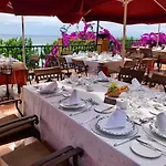 Rigat Park & - Adults Recommended Hotell
