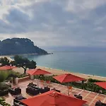 Rigat Park & - Adults Recommended Hotell